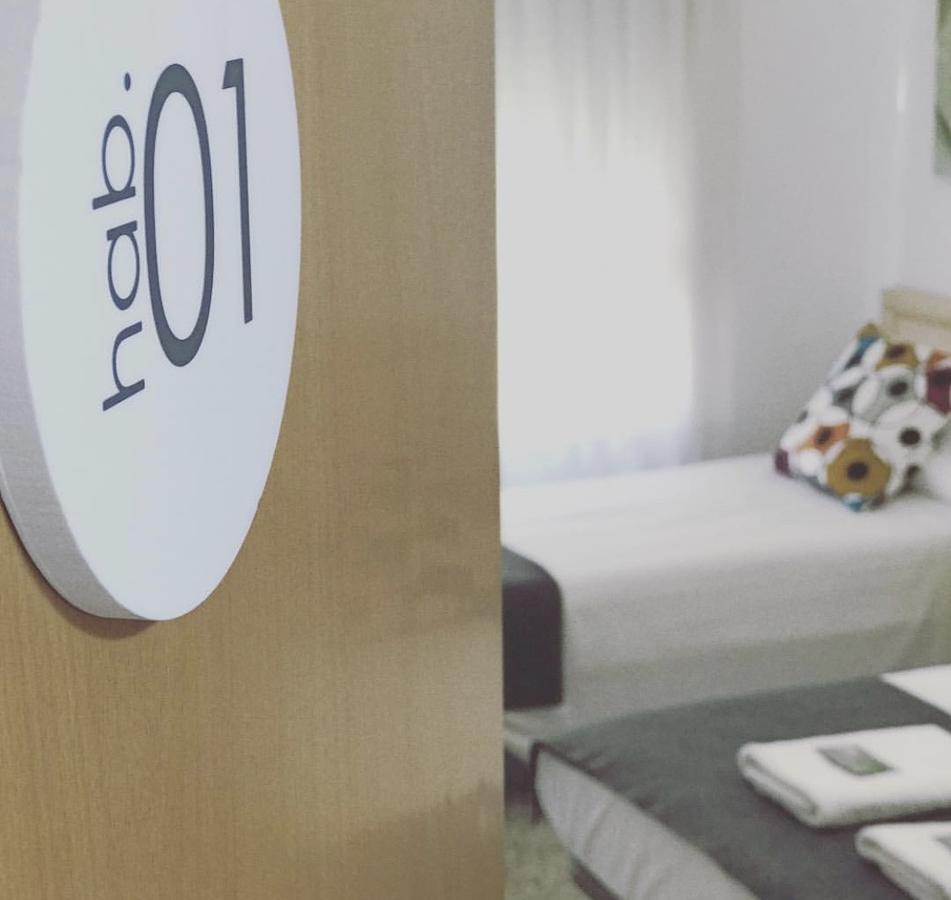 Hostal บาดาโลนา ภายนอก รูปภาพ